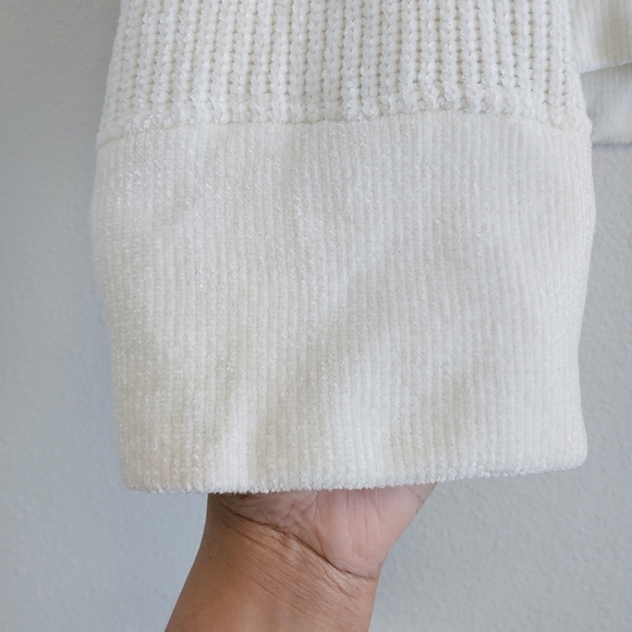 Prana Women's Off White Chenille Chanavey Sweater Sz XL Cozy Soft Cropped - Picture 2 of 14